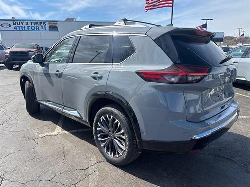 2025 Nissan Rogue Platinum