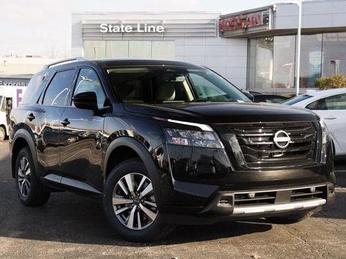 2025 Nissan Pathfinder SL 4WD