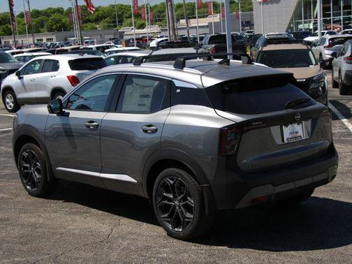 Gun Metallic 2026 Nissan Kicks SR