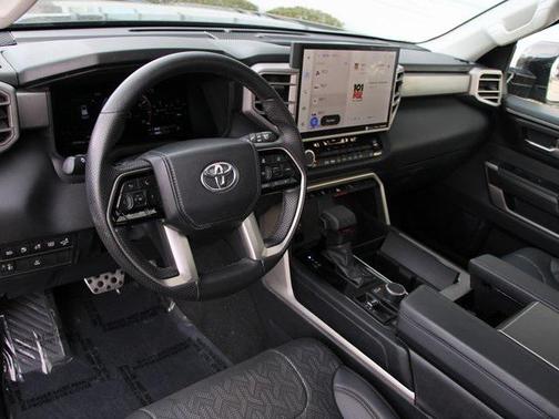 2023 Toyota Sequoia SR5