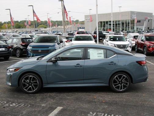 2025 Nissan Sentra SR