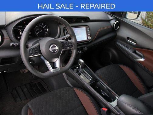 Electric Blue Metallic/Super Black 2024 Nissan Kicks SR