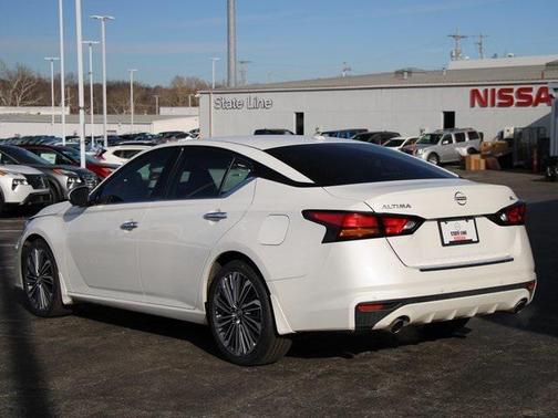 2023 Nissan Altima 2.5 SL