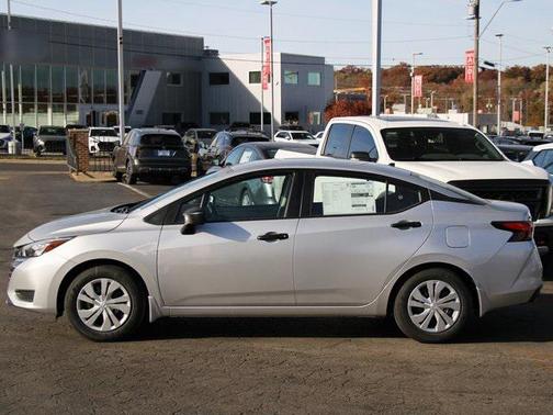 2025 Nissan Versa 1.6 S