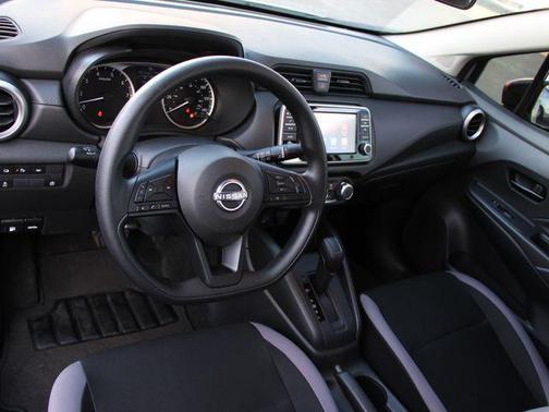 Brilliant Silver Metallic 2025 Nissan Versa 1.6 S