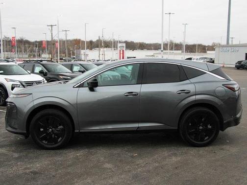 2025 Nissan Murano SV