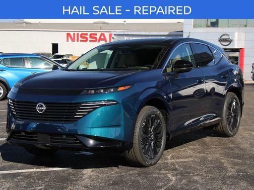 Aurora Blue Pearl Metallic/Super Black 2026 Nissan Murano Platinum