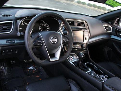 2023 Nissan Maxima SR Xtronic CVT