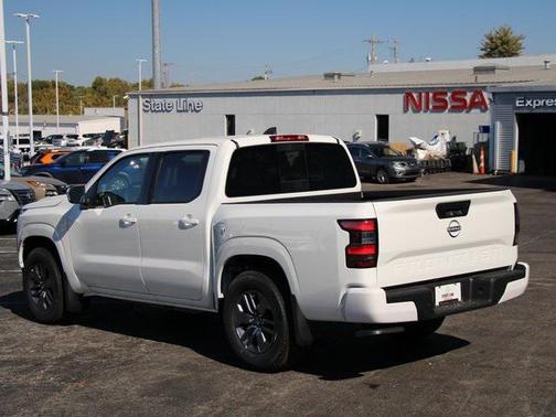 2025 Nissan Frontier SV
