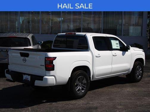 Glacier White 2026 Nissan Frontier SV