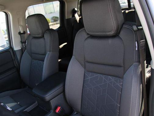 Glacier White 2026 Nissan Frontier SV