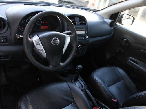 Gun Metallic 2016 Nissan Versa 1.6 S