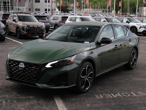 Tactical Green Metallic 2026 Nissan Altima SR FWD