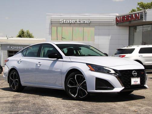 Gray Sky Pearl 2023 Nissan Altima SR FWD