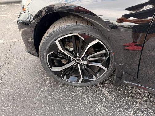 2023 Nissan Altima SR FWD