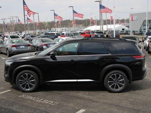 Super Black 2026 Nissan Pathfinder Platinum