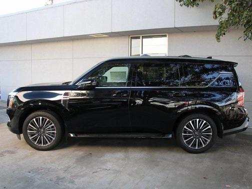 2025 Nissan Armada Platinum Reserve 4WD
