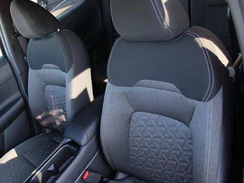 Deep Blue Pearl 2026 Nissan Kicks SV