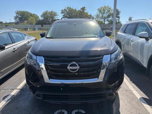 2025 Nissan Pathfinder SV 4WD