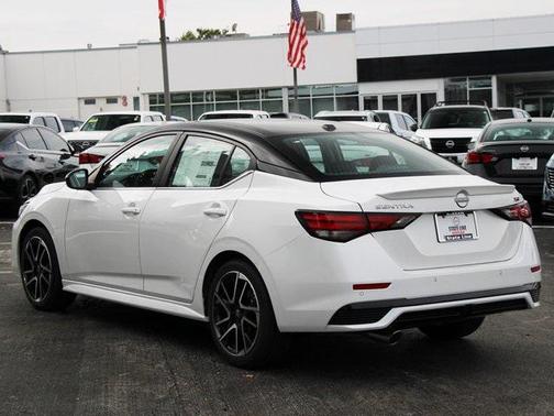 2025 Nissan Sentra SR