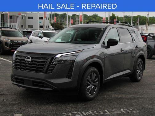 Gun Metallic 2026 Nissan Pathfinder SV