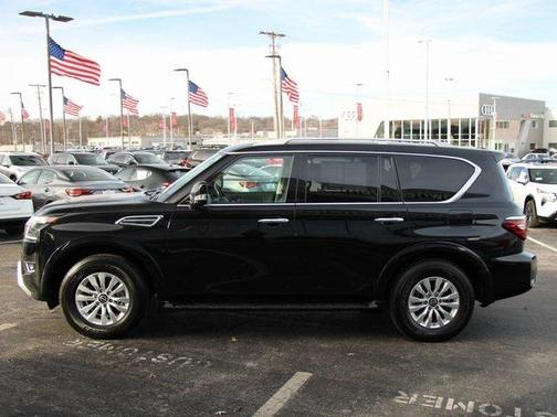 2024 Nissan Armada SV 4WD