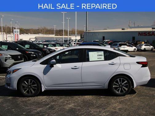 Gray Sky Pearl 2025 Nissan Versa 1.6 SV