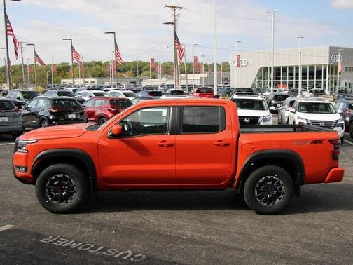 2025 Nissan Frontier PRO-4X