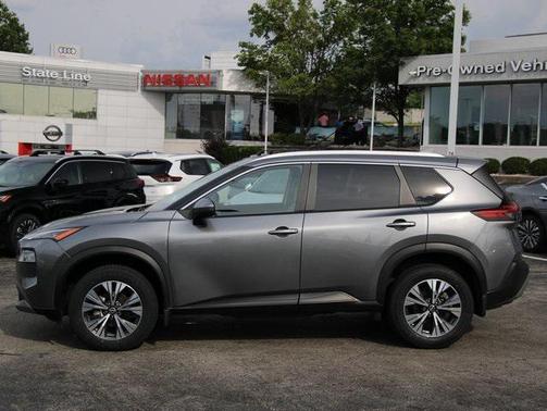 2022 Nissan Rogue SV