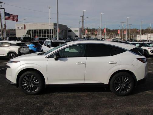 Everest White Pearl Tricoat 2026 Nissan Murano SL