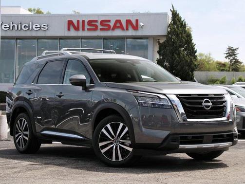 2024 Nissan Pathfinder Platinum 4WD