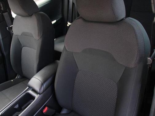 Canyon Bronze Metallic 2025 Nissan Kicks S