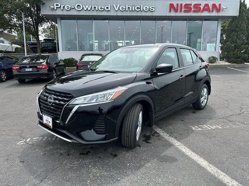 2024 Nissan Kicks S