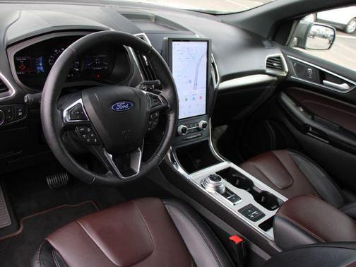 Carbonized Gray Metallic 2022 Ford Edge Titanium