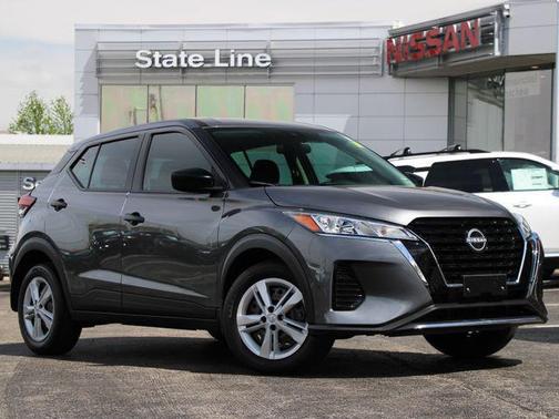 Gun Metallic 2023 Nissan Kicks S