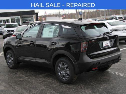 Super Black 2026 Nissan Kicks S