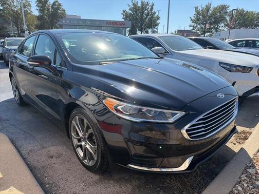 2020 Ford Fusion SEL