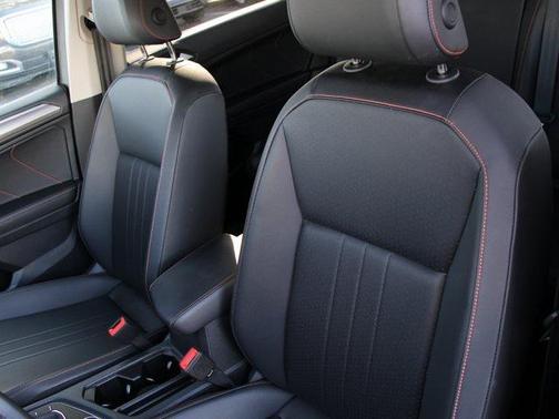 2024 Volkswagen Tiguan 2.0T Wolfsburg Edition