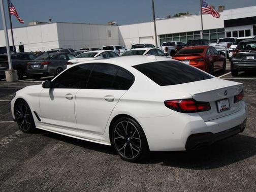 Alpine White 2021 BMW 540 540i