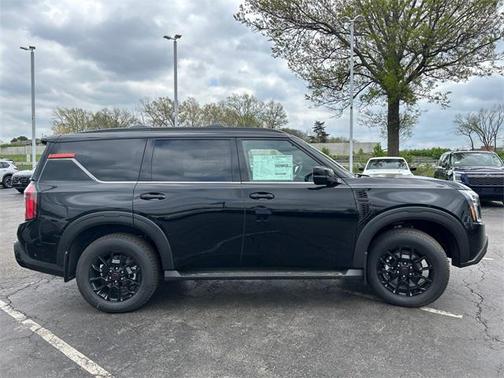 2025 Nissan Armada PRO-4X 4WD