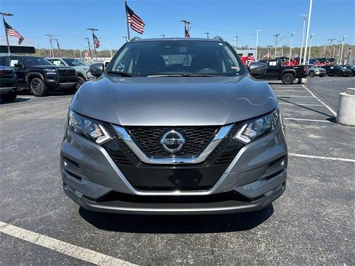 2022 Nissan Rogue Sport SV