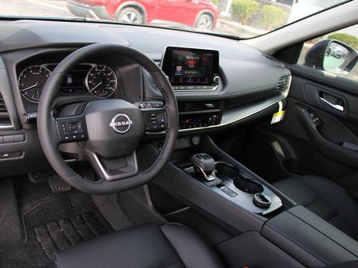 Super Black 2026 Nissan Rogue Dark Armor