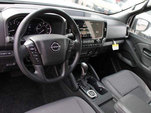 Glacier White 2026 Nissan Frontier SV