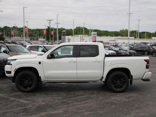 Glacier White 2026 Nissan Frontier SV