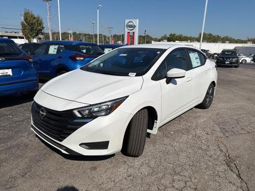 2025 Nissan Versa 1.6 SV