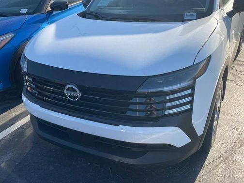 Fresh Powder 2026 Nissan Kicks S