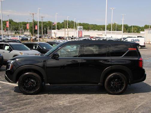 Super Black 2025 Nissan Armada PRO-4X 4WD