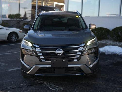 2024 Nissan Rogue SL