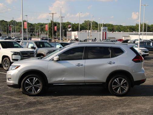 Brilliant Silver 2017 Nissan Rogue SL