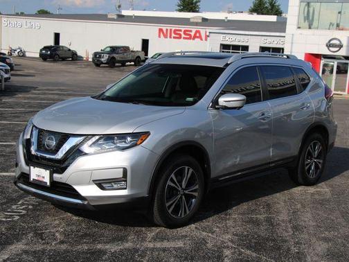 Brilliant Silver 2017 Nissan Rogue SL